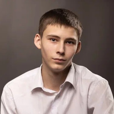 Александр Нархов