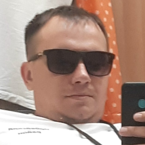 Павел Семенец