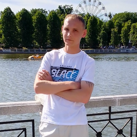 Александр Сергеев